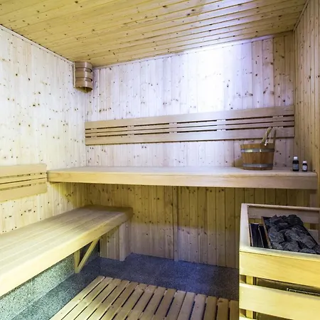 Lesna Laka Apartment *